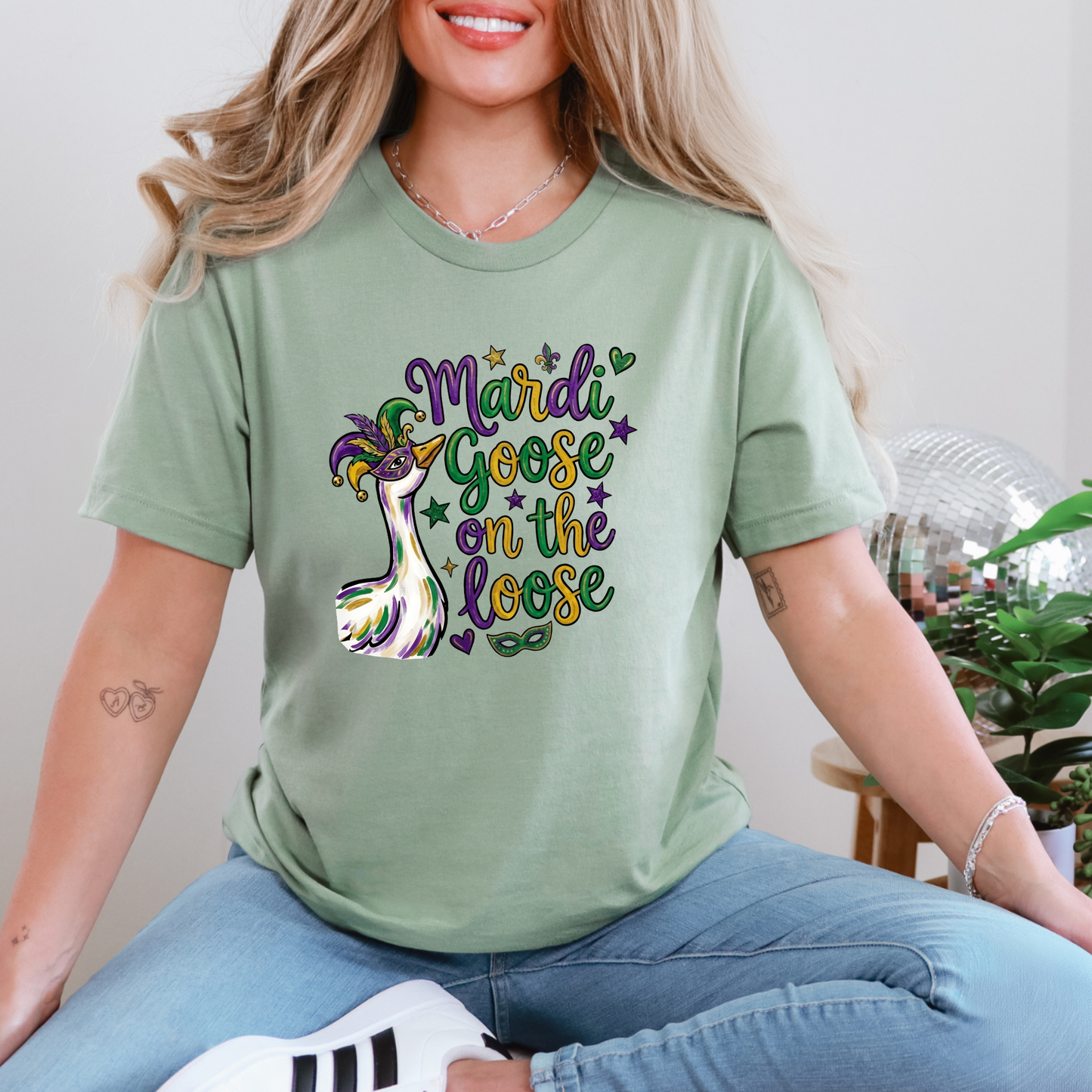 Mardi Gras Goose Graphic Tee